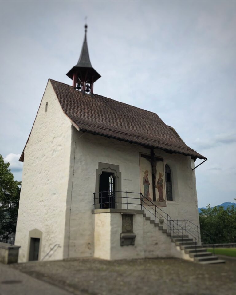 Liebfrauenkapelle, Rapperswil: Late Gothic cemetery chapel in Switzerland