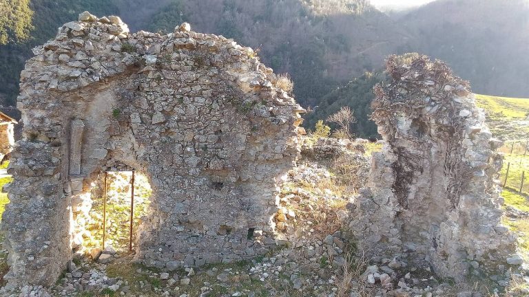 Abbazia di Sant’Angelo de Frigillo: A Cistercian Abbey near Mesoraca