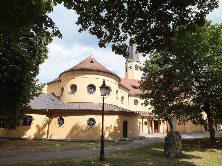St. Sylvester: A Historic Parish Church in Munich