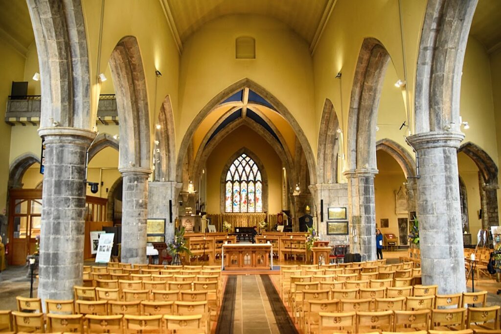 St. Nicholas' Collegiate Church: Galway's Medieval Parish Church 2 St. Nicholas' Collegiate Church