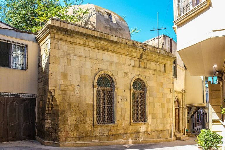 Hajji Bani mosque: A sixteenth-century mosque in Baku