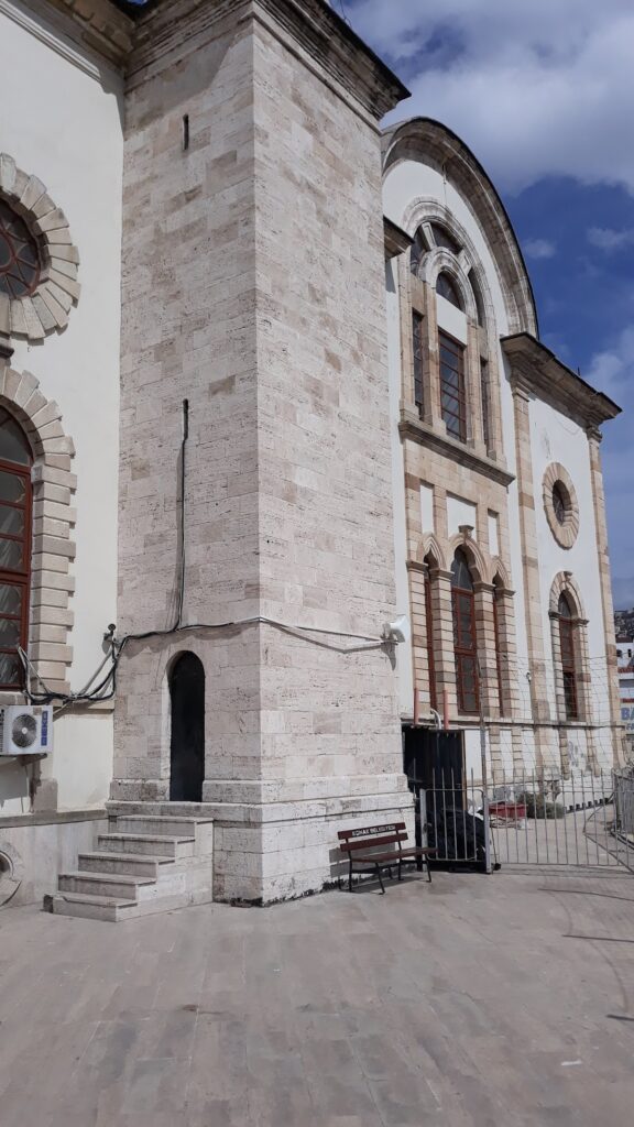 Kestanepazarı Mosque: An Ottoman Mosque in İzmir 4 Kestanepazarı Mosque