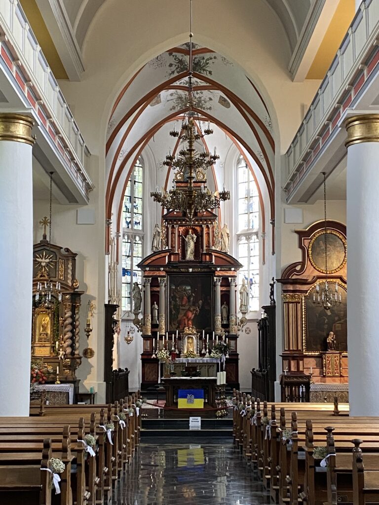 Sankt Mariä Himmelfahrt: Pilgrimage and Monastery Church in Marienbaum 2 Sankt Mariä Himmelfahrt