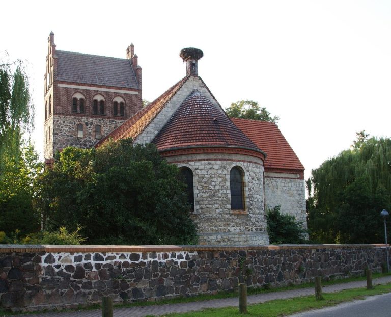 Village Church Deetz: A Historicist Parish Church in Germany