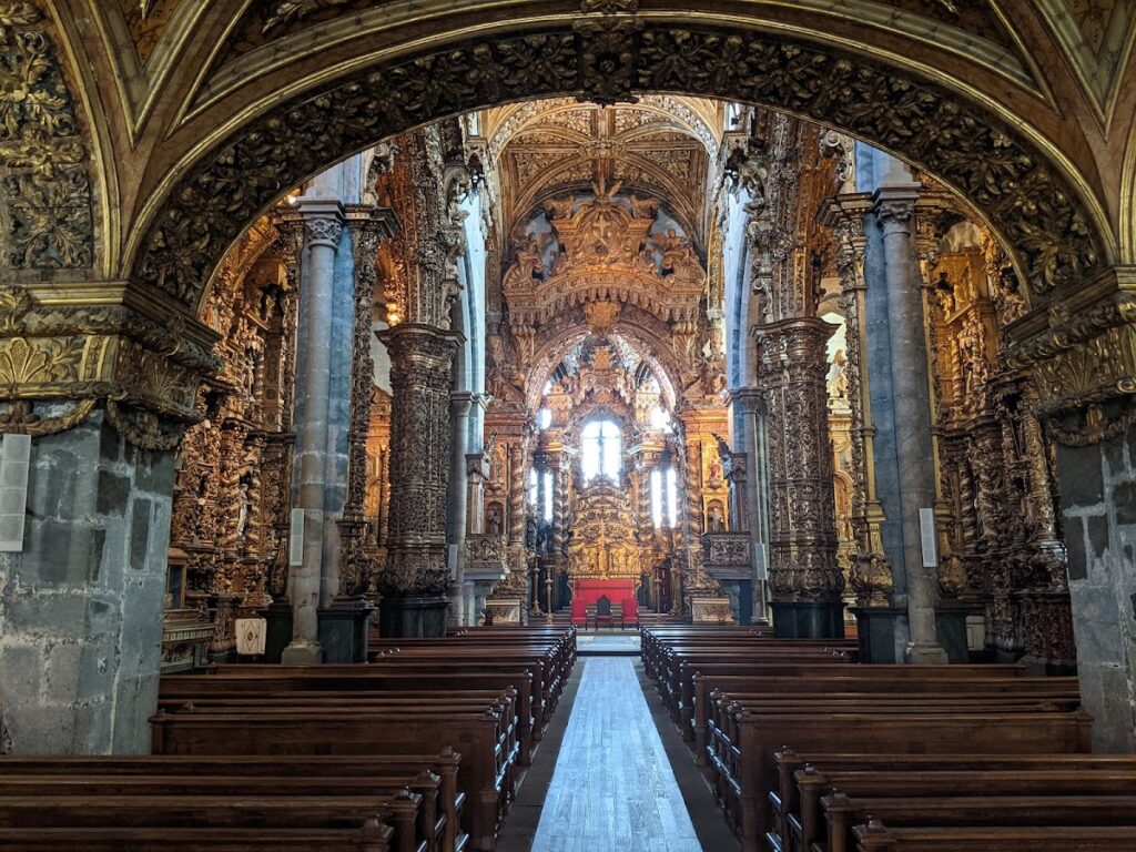 Church of São Francisco: Porto’s Franciscan Gothic and Baroque Church 2 Church of São Francisco