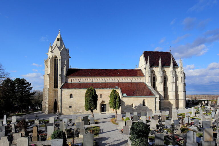 Wallfahrtskirche Mariae Himmelfahrt: A Medieval Pilgrimage Church in Austria