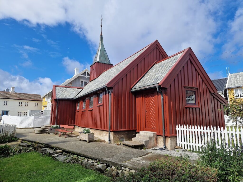 Grip Stave Church: A Medieval Parish Church in Norway 2 Grip Stave Church