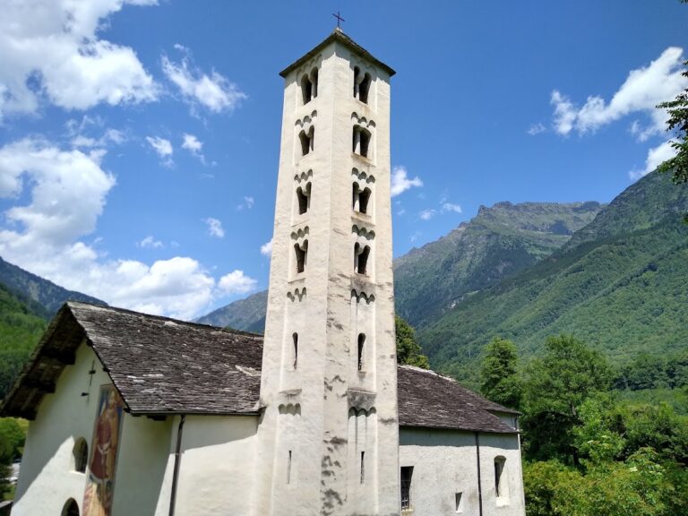 Santa Maria del Castello in Mesocco: A Romanesque Church in Switzerland