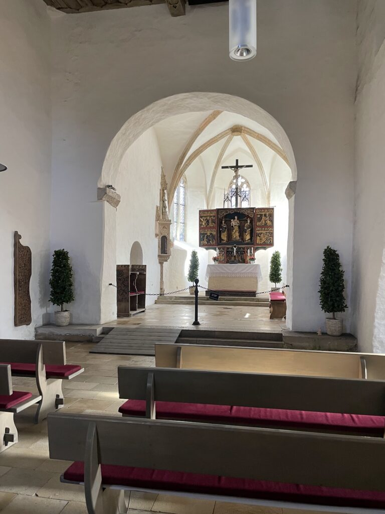 Galluskirche: A Carolingian-Origin Church in Pappenheim, Germany