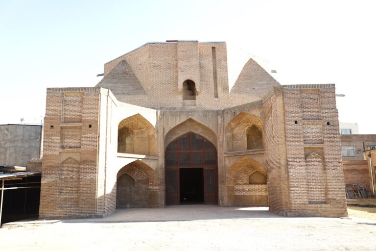 Heydariyeh Mosque: A Seljuk-Era Religious and Educational Monument in Qazvin