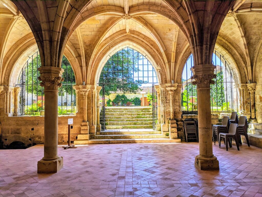 Fontdouce Abbey: A Medieval Benedictine Monastery in France 2 Fontdouce Abbey