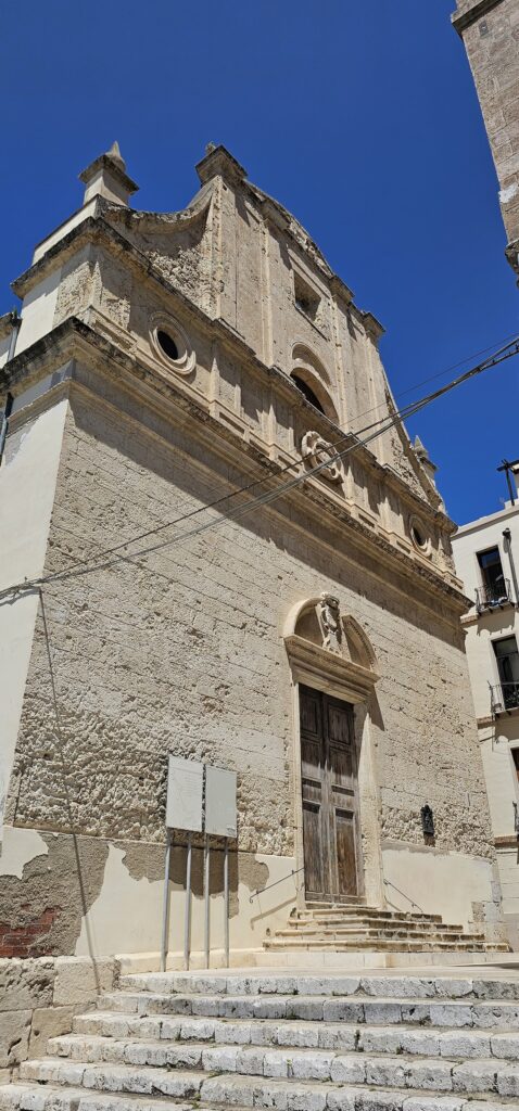 Santa Croce: A Basilica and Former Synagogue in Cagliari 1 Santa Croce