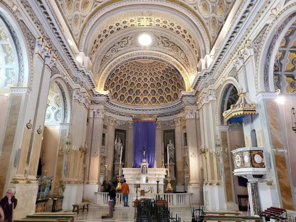 Santa Croce: A Basilica and Former Synagogue in Cagliari 2 Santa Croce