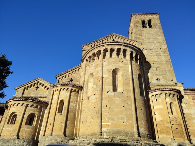 Collegiata di Castell’Arquato: A Romanesque Collegiate Church in Italy