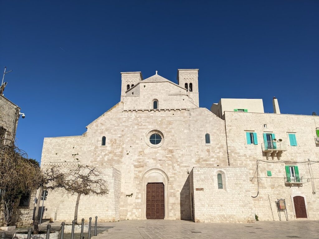 Cathedral of Saint Conrad: Molfetta’s Former Cathedral and Apulian Romanesque Landmark 2 Cathedral of Saint Conrad