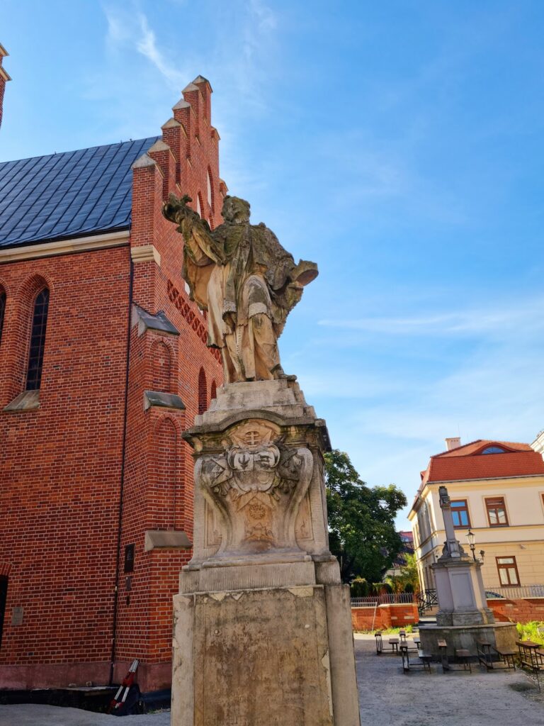 Saint John the Baptist Church in Radom: A Royal Gothic Parish Church 3 Saint John the Baptist church in Radom