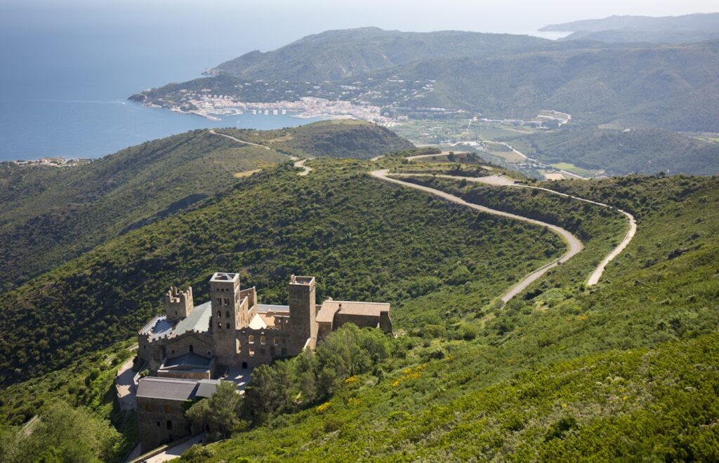 Sant Pere de Rodes: A Romanesque Benedictine Monastery in Spain 1 Sant Pere de Rodes