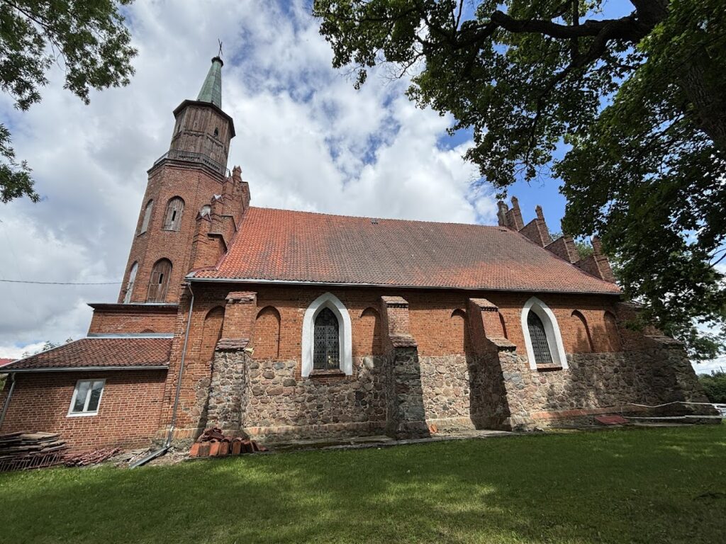 Our Lady of Perpetual Help Church in Winda: A Brick Gothic Parish Church 2 Our Lady of Perpetual Help church in Winda