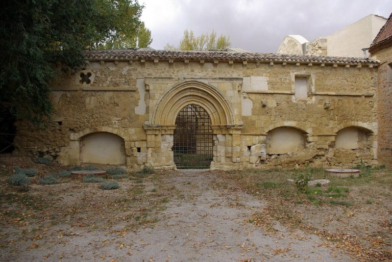 San Salvador de Nogal de las Huertas: A Romanesque Cluniac Benedictine Monastery