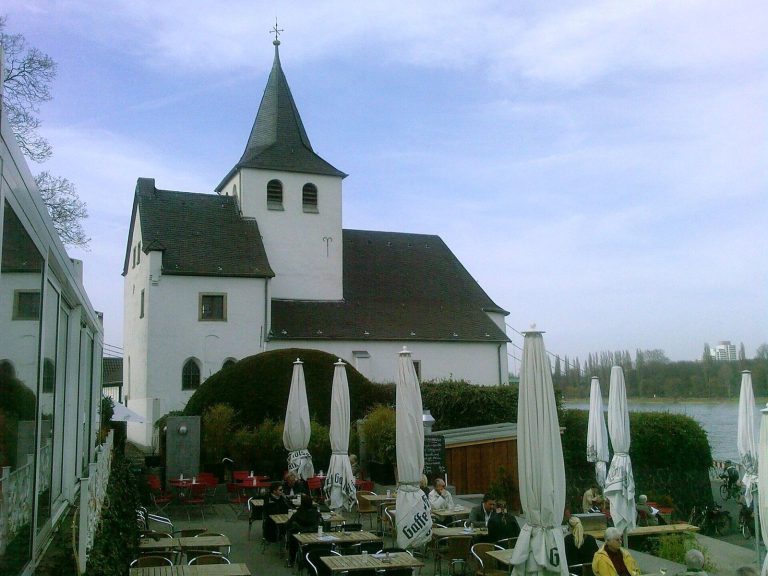 Alt St. Maternus (Köln): A Romanesque Former Parish Church