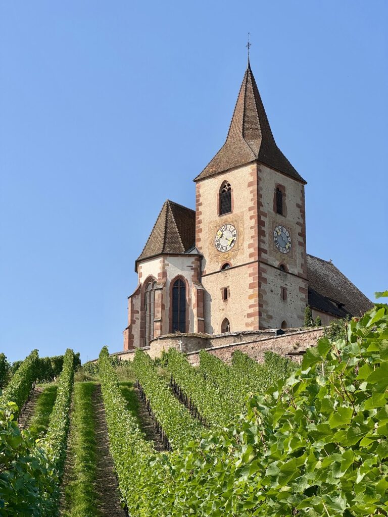 Église mixte Saint-Jacques-le-Majeur de Hunawihr: A Fortified Simultaneous Church