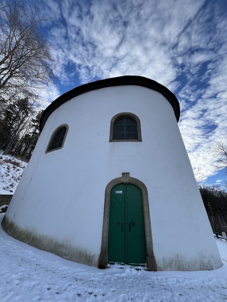 Saint Anne Chapel in Sosnówka: A Baroque Pilgrimage Chapel