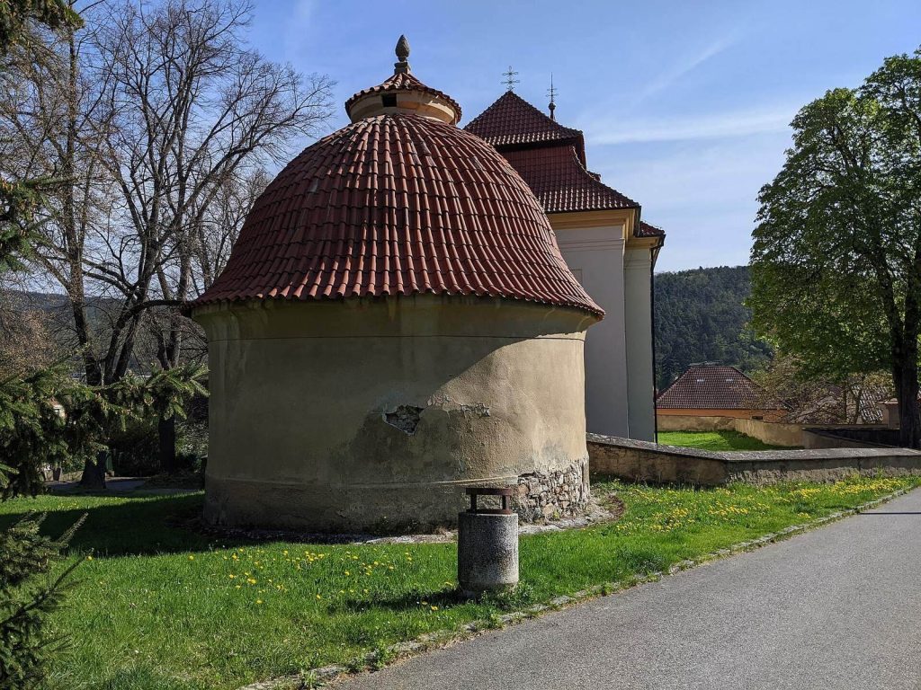 Church of Saint Nicholas (Jince): A Baroque Parish Church in Czechia 2 Church of Saint Nicholas (Jince)