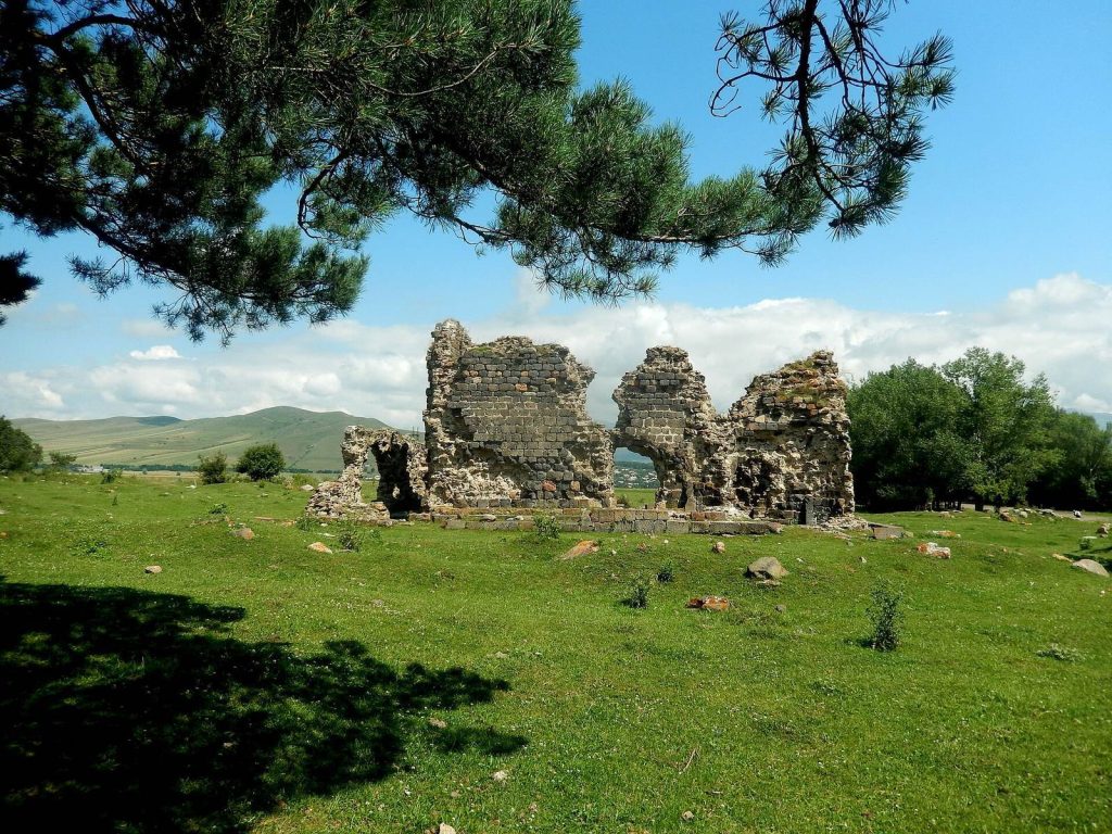 Tormak Church: An Early Medieval Armenian Hall Church 2 Tormak Church