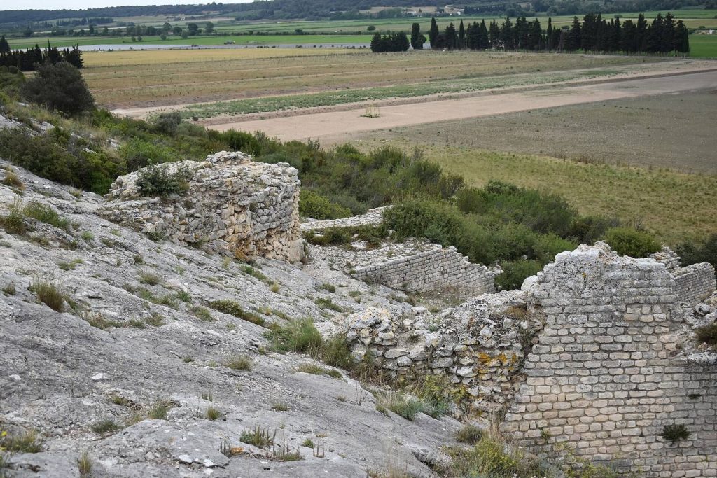 Barbegal Roman Flour Mill: A Roman Water-Mill Complex in France 2 Meunerie romaine de Barbegal