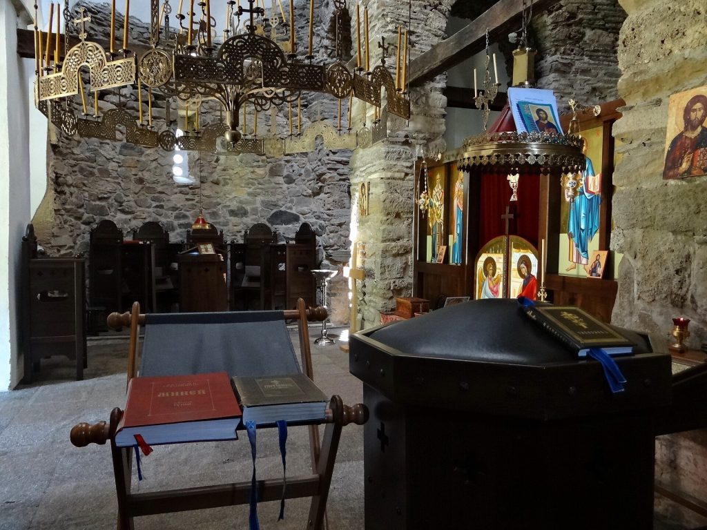 Drenča Monastery: A Medieval Serbian Orthodox Monastery 2 Drenča Monastery
