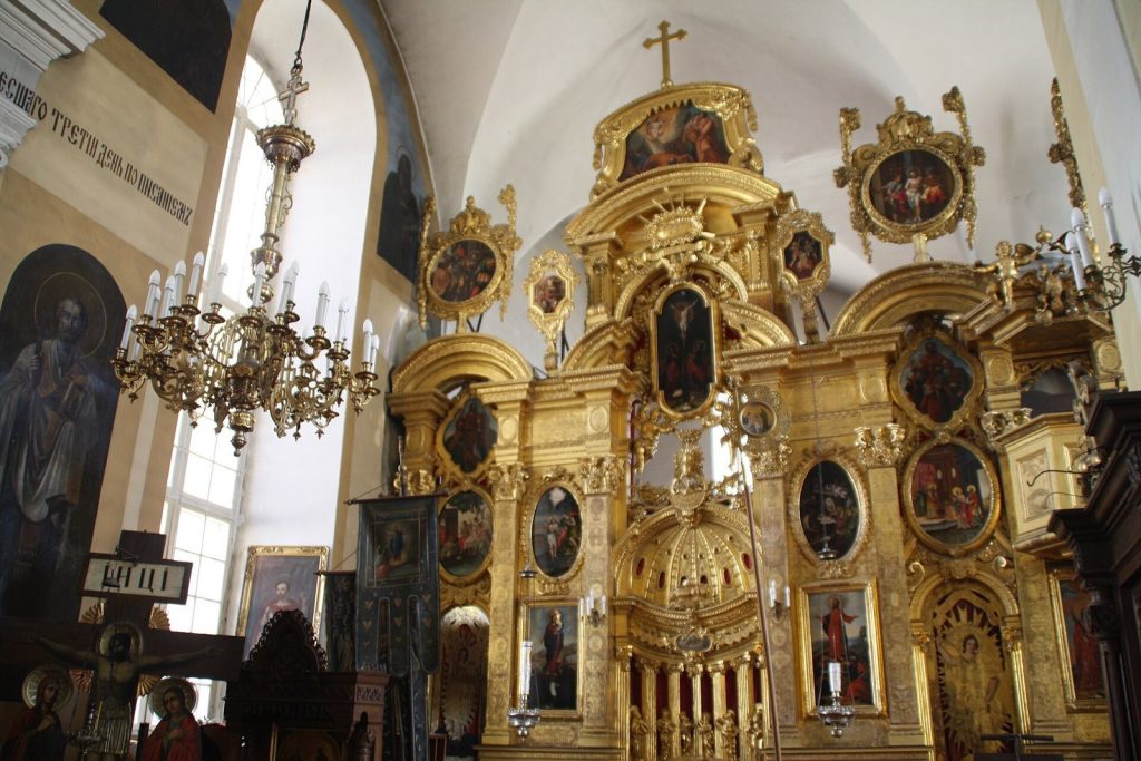 Church of the Transfiguration of Our Lord: An Orthodox Cathedral Church in Tallinn 1 Church of the Transfiguration of Our Lord
