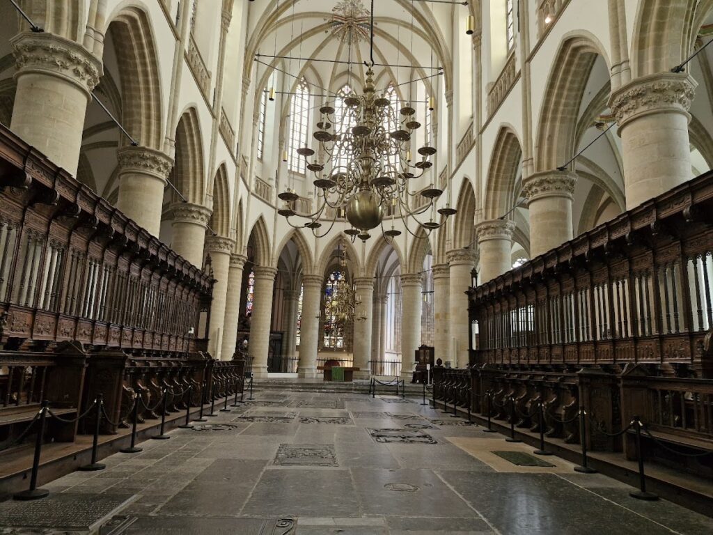 Grote Kerk, Dordrecht: A Brabantine Gothic Church in the Netherlands 3 Grote Kerk, Dordrecht