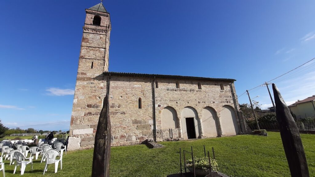 Abbazia di Santo Stefano: A Medieval Monastery in Due Carrare, Italy 3 Abbazia di Santo Stefano