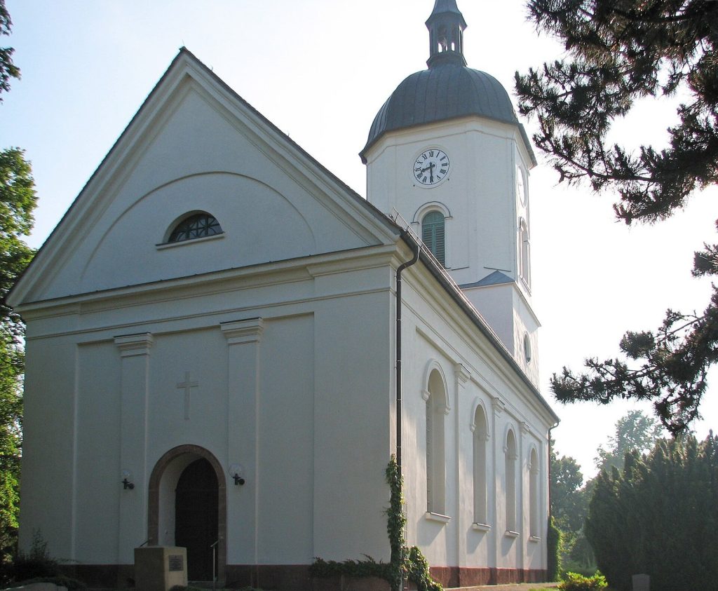 St. Pankratius: An Evangelical Lutheran Church in Leipzig 1 St. Pankratius