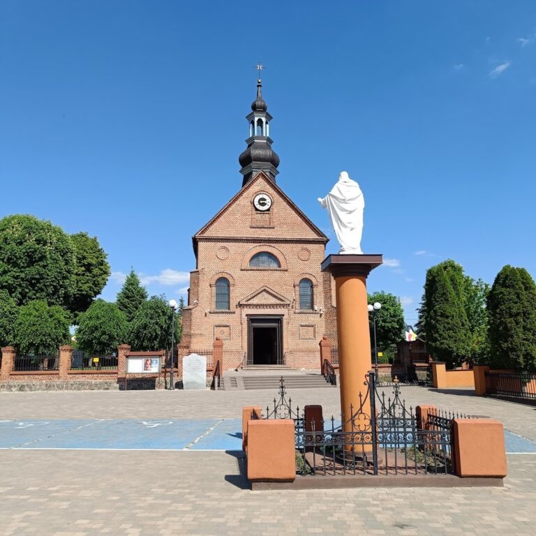 Saint Martin Church in Kazimierz Biskupi: A Romanesque and Gothic Parish Church