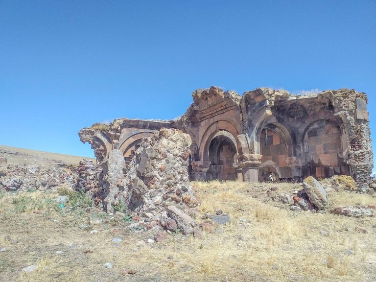Bagnayr Monastery: An Armenian Apostolic Monastic Complex in Türkiye