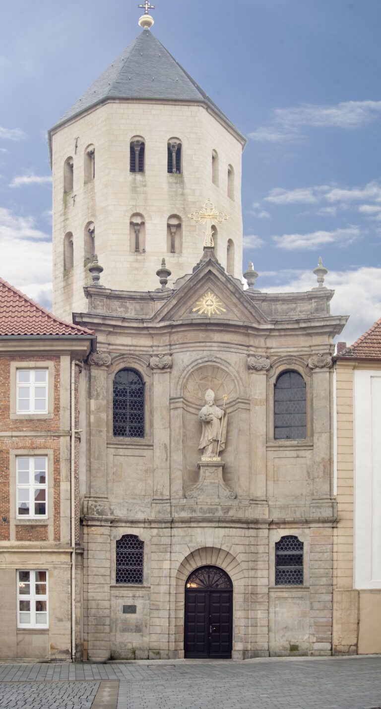 Sankt Ulrich: A Romanesque Church in Paderborn