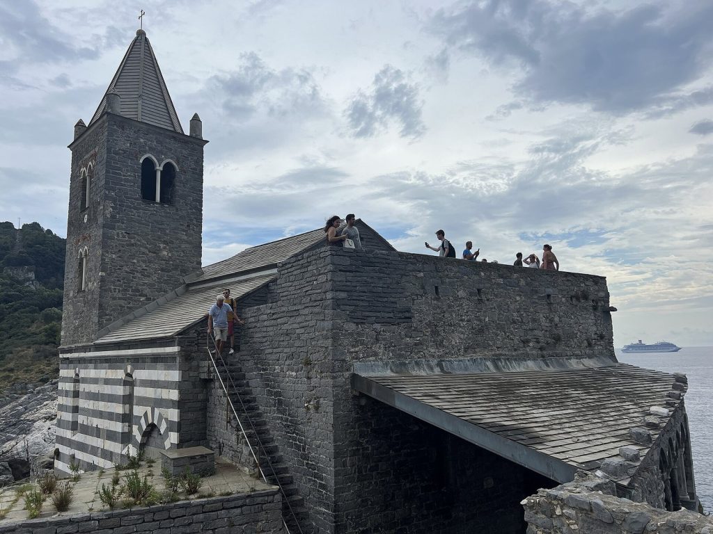 Church of St. Peter: A Historic Roman Catholic Church in Porto Venere 1 Church of St. Peter