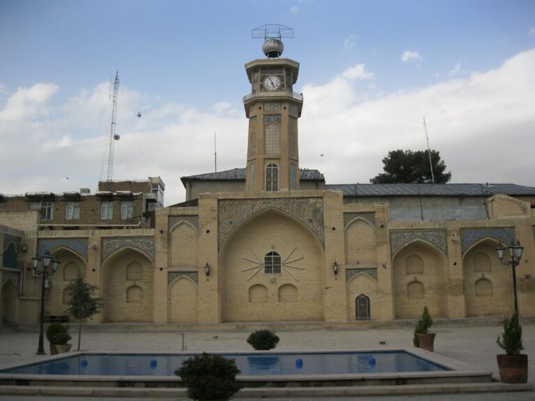 Jameh Mosque of Kermanshah: A Late Zand-Dynasty Friday Mosque in Iran