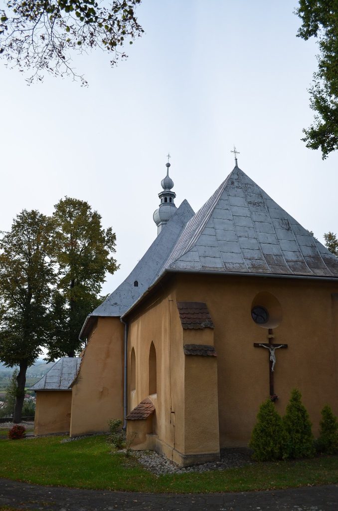 Church of the Assumption in Wielogłowy: A Gothic Parish Church in Poland 3 Church of the Assumption in Wielogłowy