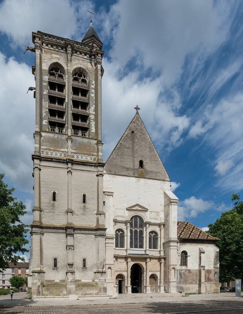 Église Saint-Nizier de Troyes: A Historic Catholic Church in France 1 Église Saint-Nizier de Troyes