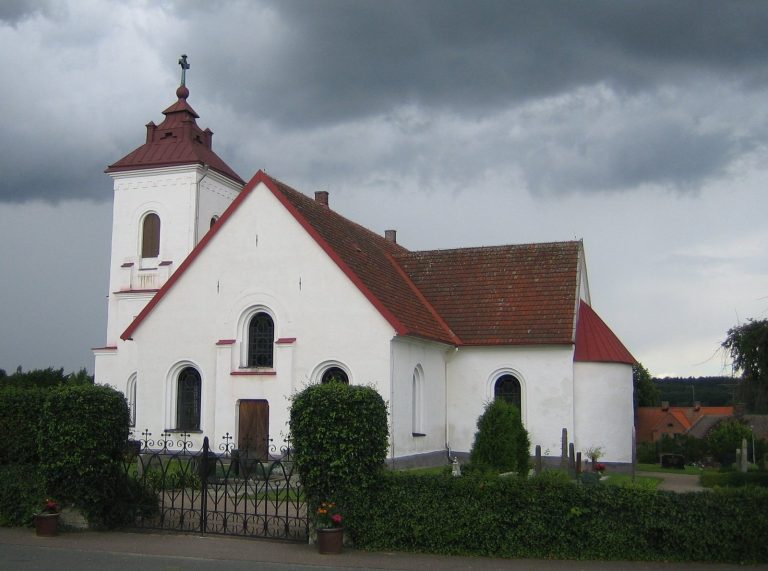 Brösarp Church: A Romanesque Lutheran Church in Sweden