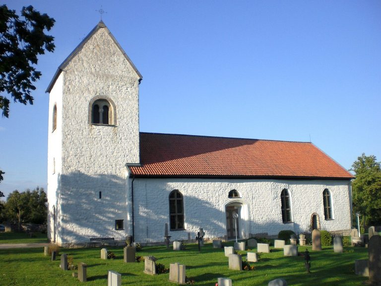 Långlöt Church: A Medieval Church on Öland