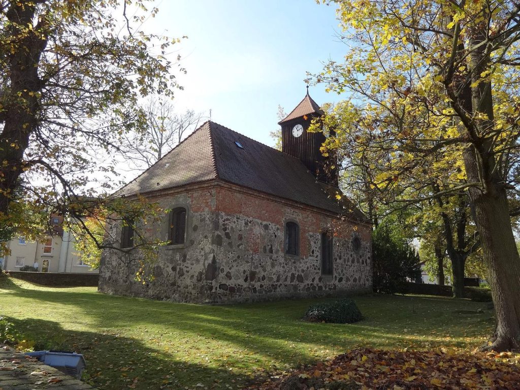 Village church Miersdorf: A Gothic Hall Church in Germany 1 Village church Miersdorf