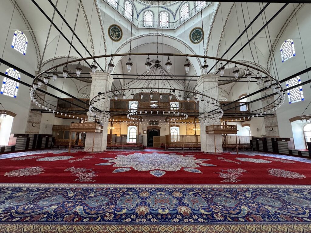 Zağnos Pasha Mosque: An Ottoman Mosque in Balıkesir 4 Zagan Pasha Mosque