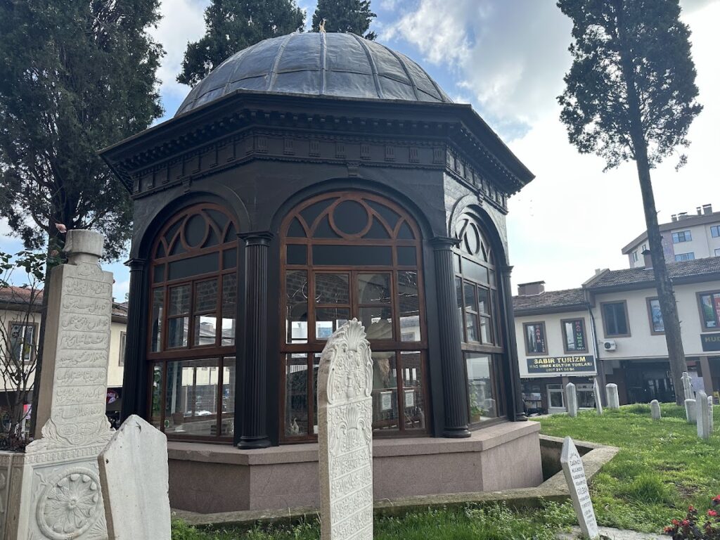 Zağnos Pasha Mosque: An Ottoman Mosque in Balıkesir 5 Zagan Pasha Mosque