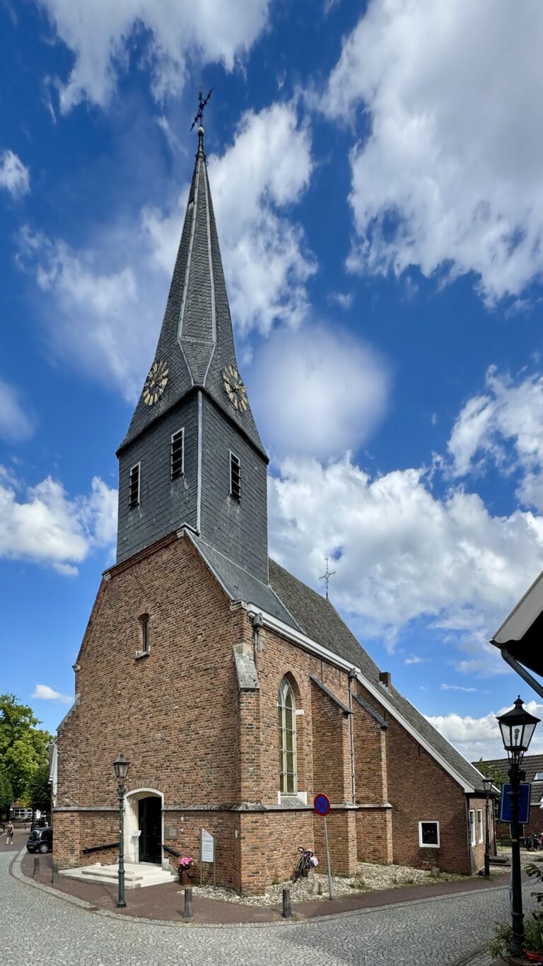 Sint-Joriskerk, Bredevoort: A Late-Gothic Church in the Netherlands