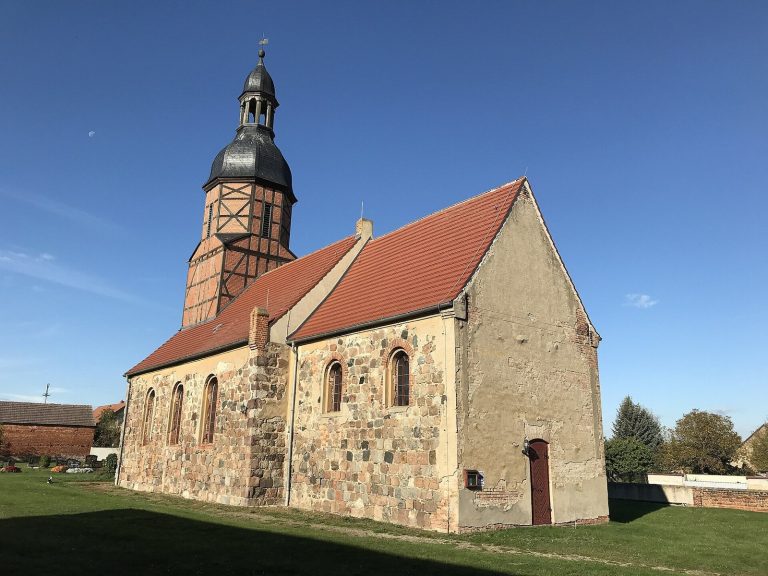 Village church Welsickendorf: A Gothic Protestant Church in Germany