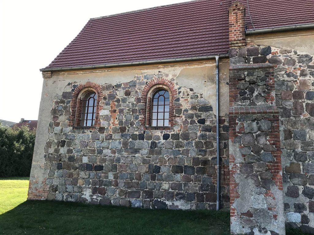 Village church Welsickendorf: A Gothic Protestant Church in Germany 2 Village church Welsickendorf