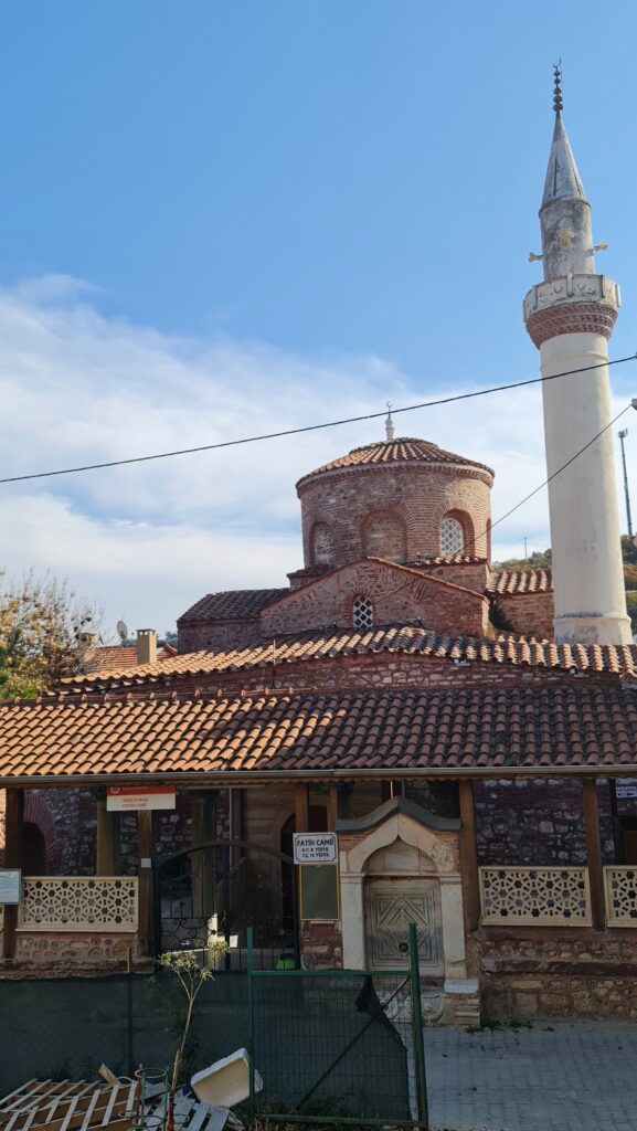 Fatih Mosque, Bursa: A Byzantine Church Converted into a Mosque 2 Fatih Mosque, Bursa